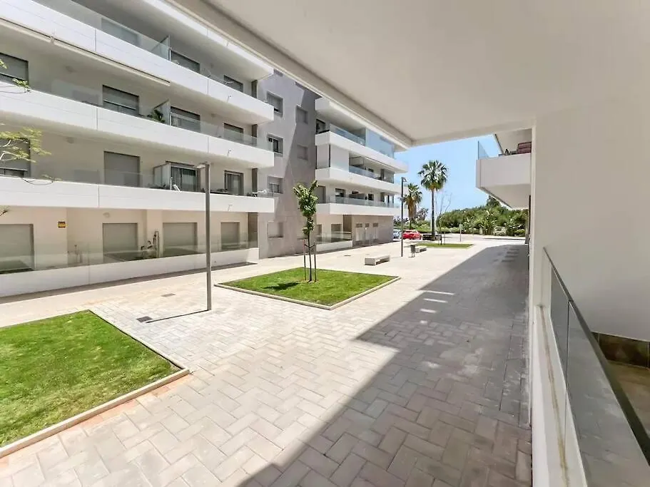 2Bdr New Apartment With Pool Marbella